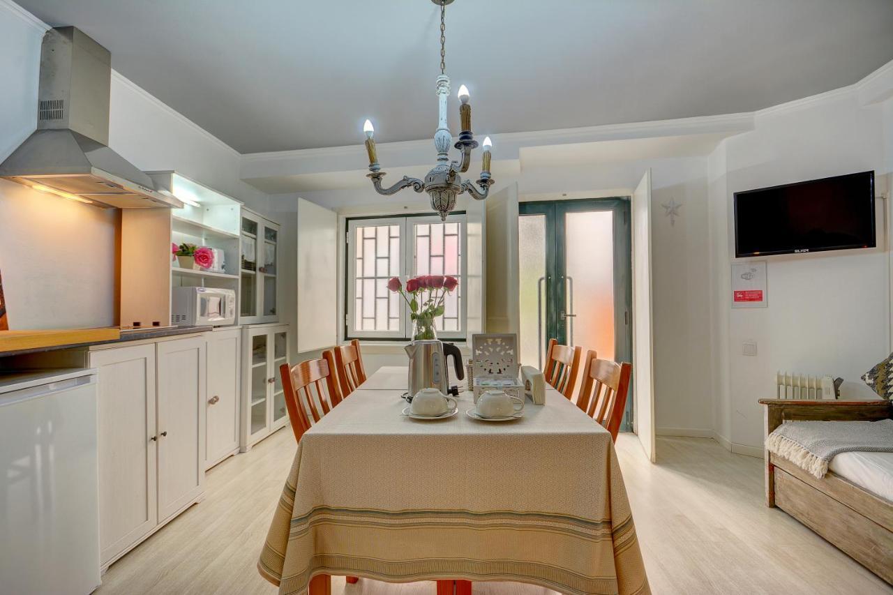 Bed & Breakfast Bairro Alto Ba Sweet 3*
